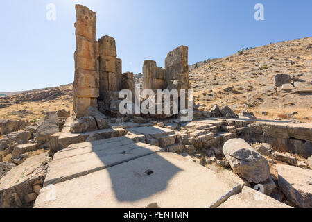 Ruins of Niha Upper roman temple, in the Bekaa Valley and Mount Lebanon slopes, Lebanon. Stock Photo