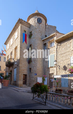 Hotel de Ville in Chateauneuf du pape, Provence, France Stock Photo