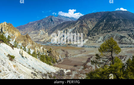 Beautiful mountain landscape overlooking the Bagmati river on a Sunny ...