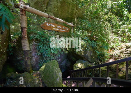 Entrance sign at Dong Thien Duong cave, also known as Paradise Cave, in Phong Nha National Park, North-Central Vietnam. The area has been designated a Stock Photo