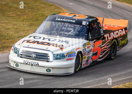 Toyota tundra nascar