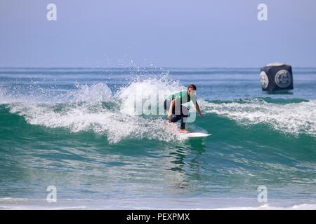 Tyler Gunter competing in the US Open of Surfing 2018 Stock Photo