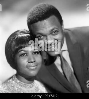 promotional singer american pianist 1942 franklin aretha 1968 alamy 1962
