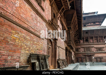 Nepalese Craft and architecture of Basantapur Durbar at Kathmandu Durbar Square, Nepal - Basantapur Durbar also called Nau-talle Durbar was built by K Stock Photo