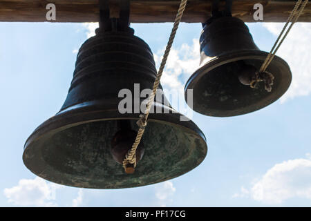Why do we ring bells before praying? - India Today