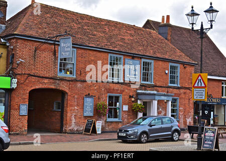 The traditional Bugle Inn, is an old coaching inn which is located in the historic village of Botley, near Southampton. Stock Photo