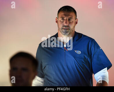 Nashville, USA. 18 August 2018. Tennessee Titans head coach Mike Vrabel heads to the field during pre-game between the Tampa Bay Buccaneers and the Tennessee Titans and Nissan Stadium . (Mandatory Photo Credit: Steve Roberts/CSM) Credit: Cal Sport Media/Alamy Live News Stock Photo