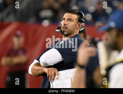 Nashville, USA. 18 August 2018. Tennessee Titans head coach Mike Vrabel checks the score during the second half between the Tampa Bay Buccaneers and the Tennessee Titans and Nissan Stadium . (Mandatory Photo Credit: Steve Roberts/CSM) Credit: Cal Sport Media/Alamy Live News Stock Photo