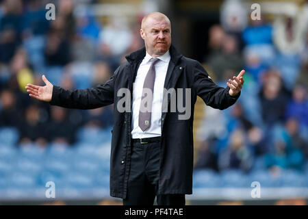 Burnley, UK. 19th Aug, 2018. Editorial use only, license required for commercial use. No use in betting, games or a single club/league/player publications. Burnley Manager Sean Dyche gestures during the Premier League match between Burnley and Watford at Turf Moor on August 19th 2018 in Burnley, England. Credit: PHC Images/Alamy Live News Stock Photo
