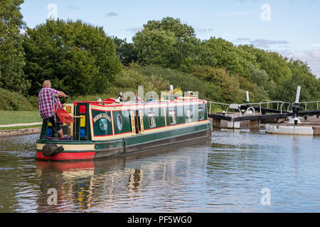 Hatton locks on the Grand Union Canal, near Warwick, Warwickshire, England, UK Stock Photo