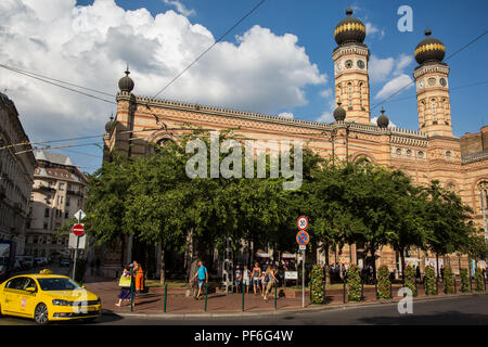 Budapest, Hungary. 14th August, 2018. The Great Synagogue, also known as the Dohány Street Synagogue. Stock Photo