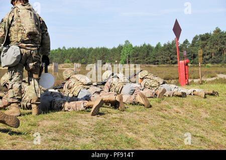 Soldiers from 5th Battalion The Rifles march double-time as they leave ...