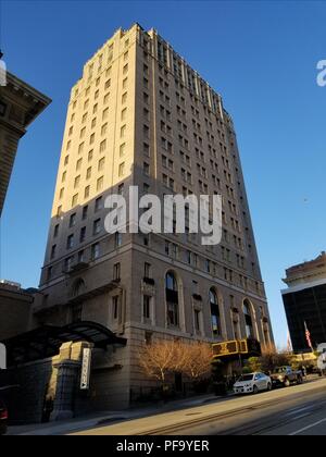 Intercontinental Mark Hopkins hotel on Nob Hill in San Francisco, California, with Top of the Mark restaurant entrance visible, April 21, 2018. () Stock Photo