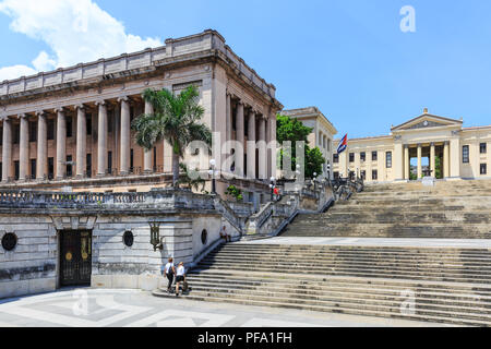 Exterior and main steps to Universidad de La Habana, Havana University, Vedado, Havana, Cuba Stock Photo