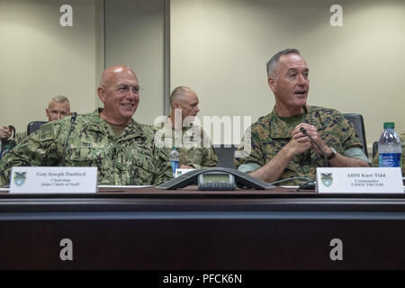 Washington Dc, District of Columbia, USA. 20th Aug, 2018. Marine Corps Gen. Joe Dunford, chairman of the Joint Chiefs of Staff, meets with Navy Adm. Kurt W. Tidd, commander, United States Southern Command, at Southcom Headquarters in Doral, Florida, Aug. 20, 2018. (DOD photo by Navy Petty Officer 1st Class Dominique A. Pineiro) US Joint Staff via globallookpress.com Credit: Us Joint Staff/Russian Look/ZUMA Wire/Alamy Live News Stock Photo