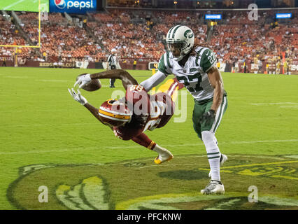 Buffalo Bills wide receiver John Brown warms up before an NFL football game  against the New York Giants, Sunday, Sept. 15, 2019, in East Rutherford,  N.J. (AP Photo/Bill Kostroun Stock Photo - Alamy