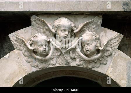 Great Britain, England, London, St Mary Woolnoth, three cherubs carved in stone, on facade of 18th century church, close-up Stock Photo