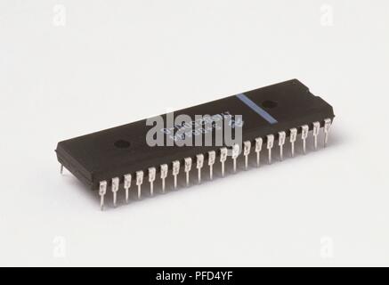 Studio shot of computer chip Stock Photo - Alamy