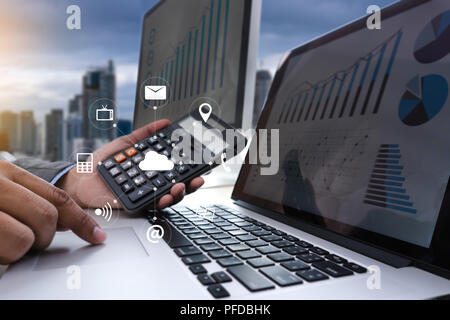 Cloud Service (Cloud Computing diagram on the new computer interface) Stock Photo