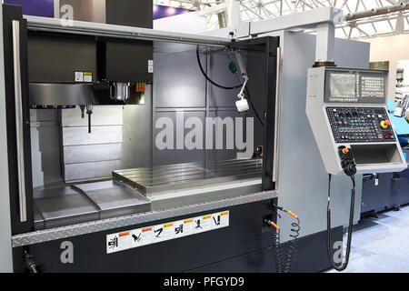 Vertical milling machining CNC center Stock Photo