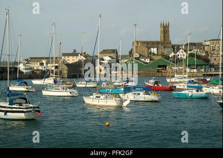 Great Britain, England, Cornwall, Penzance, view of yachts moored at the harbour Stock Photo