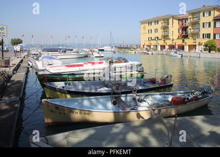 the harbour in sirmione lake garda italy Stock Photo
