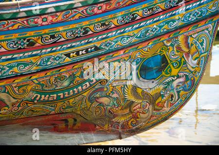 Thailand, Saiburi, painted patterns on the outside of a kolae boat, close-up Stock Photo