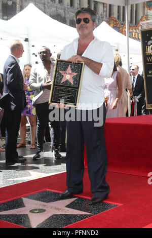 Los Angeles, Ca, USA. 22nd Aug, 2018. Simon Cowell at the Ceremony Honoring Simon Cowell with a star on the Hollywood Walk Of Fame on August 22, 2018 in Los Angeles, California. Credit: Faye Sadou/Media Punch/Alamy Live News Stock Photo