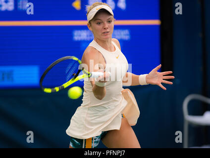 Katie Swan of Great Britain in action during the first qualification round at the 2018 US Open Grand Slam tennis tournament. New York, USA. August 22th 2018. 22nd Aug, 2018. Credit: AFP7/ZUMA Wire/Alamy Live News Stock Photo