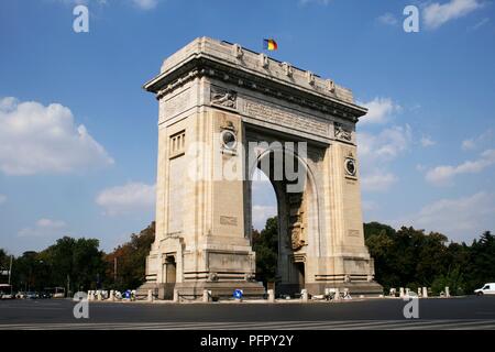 Romania, Bucharest, Arcul de Triumf (Triumphal Arch) Stock Photo