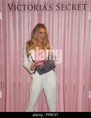 Victoria's Secret Angel Romee Strijd promotes the bra fitting service  available at the Victoria's Secret store on New Bond Street, London Stock  Photo - Alamy