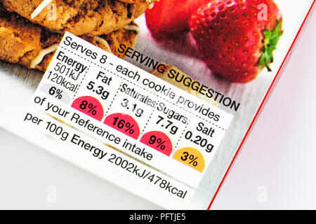 Nutritional information - traffic light system labelling on packet of M&S 8 Strawberries & Cream Drizzle Cookies Stock Photo