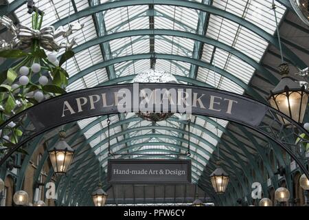 View to the ceiling of the Apple Market, New Covent Garden Market, Nine Elms, London, United Kingdom, October 29, 2017. () Stock Photo