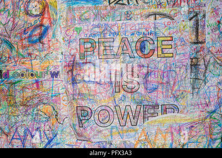 Peace Wall encouraged by Yoko Ono to 'Add colour where the world needs peace' at  the 'Double Fantasy' exhibition in Liverpool museum August 2018. Stock Photo