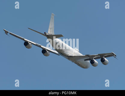 BOSSIER CITY, LA., U.S.A. - AUG. 21, 2018: A U.S. Navy Boeing E-6 Mercury command and control aircraft flies over the city near Barksdale Air Force Ba Stock Photo