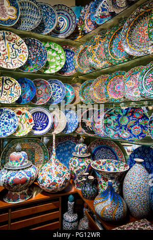 Turkish Ceramics in Grand Bazaar, Istanbul City, Turkey Stock Photo - Alamy