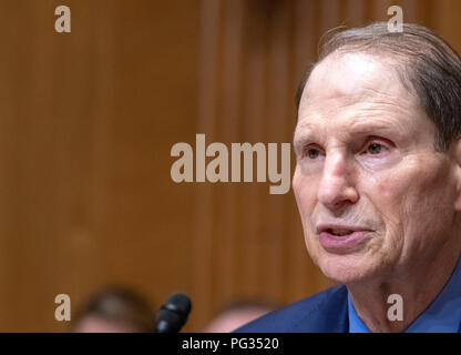 United States Senator Ron Wyden (Democrat of Oregon), ranking member, US Senate Committee on Finance, questions witnesses during a confirmation hearing on Capitol Hill in Washington, DC on Wednesday, August 22, 2018. Credit: Ron Sachs/CNP /MediaPunch Stock Photo