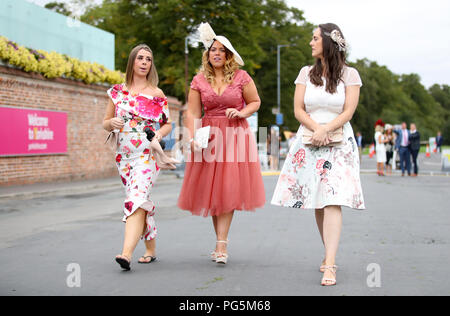 Racegoers arriving for Darley Yorkshire Oaks & Ladies Day of the Yorkshire Ebor Festival at York Racecourse. Stock Photo