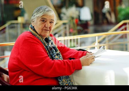 Etel Adnan, Lebanese writer Stock Photo - Alamy