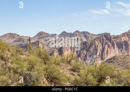 Mountains near Saguaro Lake in the Tonto National Forest, Arizona Stock Photo