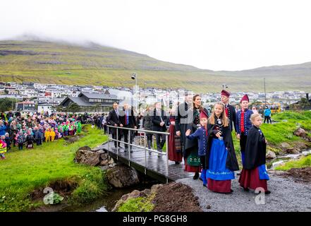 Faroe Islands. 24th Aug, 2018. Crown Prince Frederik, Crown Princess Mary, Prince Christian, Princess Isabella, Prince Vincent and Princess Josehpine of Denmark walk from the harbour to the centre of Klaksvík, on August 24, 2018, on the 2nd of the 4 days visit to the Faroe Islands Photo : Albert Nieboer/ Netherlands OUT/Point de Vue OUT | Credit: dpa picture alliance/Alamy Live News Stock Photo