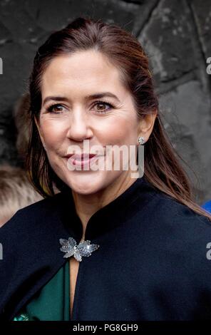Faroe Islands. 24th Aug, 2018. Crown Princess Mary of Denmark walk from the harbour to the centre of Klaksvík, on August 24, 2018, on the 2nd of the 4 days visit to the Faroe Islands Photo : Albert Nieboer/ Netherlands OUT/Point de Vue OUT | Credit: dpa picture alliance/Alamy Live News Stock Photo