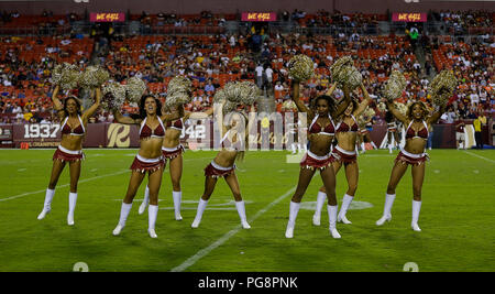 Landover, USA. August 24, 2018: Redskin Cheerleaders perform during a preseason NFL football game between the Washington Redskins and the Denver Broncos at FedEx Field in Landover, MD. Justin Cooper/CSM Credit: Cal Sport Media/Alamy Live News Stock Photo