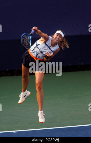 New York, USA, August 24, 2018 - US Open Tennis Practice:  Maria Sharapova practicing today at the Billie Jean King National Tennis Center in Flushing Meadows, New York, as players prepared for the U.S. Open which begins next Monday. Credit: Adam Stoltman/Alamy Live News Stock Photo