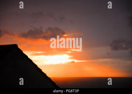 Portland. 24th August 2018. UK Weather: Dramatic sunset over Lyme Bay as stormy weather kicks off the Bank Holiday weekend in Portland Credit: stuart fretwell/Ģ����ý Live News Stock Photo