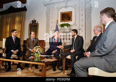 Vice President Michael Pence, joined by USAID Administrator Mark Green and Principal Deputy Assistant Secretary Francisco Palmieri, meets with Venezuelan Opposition Leaders Antonio Ledezma, Julio Borges, Carlos Vecchio, and David Smolansky, in Lima, Peru, April 13, 2018. Stock Photo