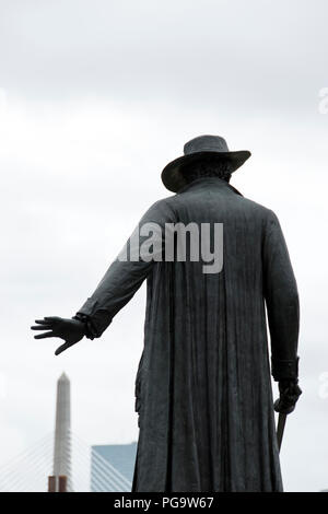 A statue of William Prescott, hero of the Battle of Bunker Hill, faces Boston from the Bunker Hill Monument, Charlestown, Massachusetts. Stock Photo