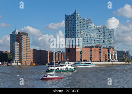 Elbphilharmonie, Hamburg, Deutschland | Elbe Philharmonic Hall, Hamburg, Germany Stock Photo