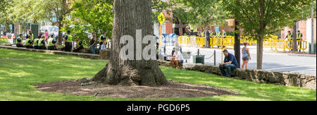 North Carolina, USA. 25 August 2018. Demonstration  at Silent Sam Statue, UNC Campus with police monitoring Credit: DavidEco/Alamy Live News Stock Photo