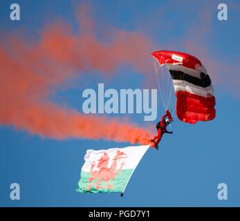 Rhyl, UK. 25th Aug, 2018. Rhyl,UK Rhyl Airshow celebrates 10th Anniversary with weekend of flying displays from the Raf credit Ian Fairbrother/Alamy Live news Credit: IAN Fairbrother/Alamy Live News Stock Photo